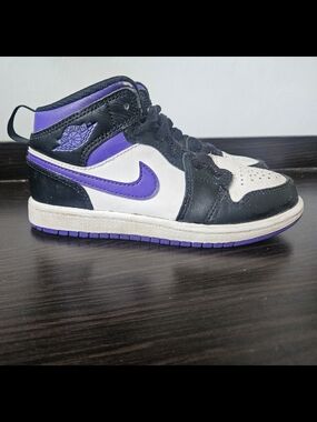 Jordan Kids Mid-Top Sneakers in Black, White & Purple